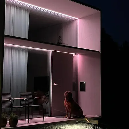 Koda Concrete By The River With Sea View *